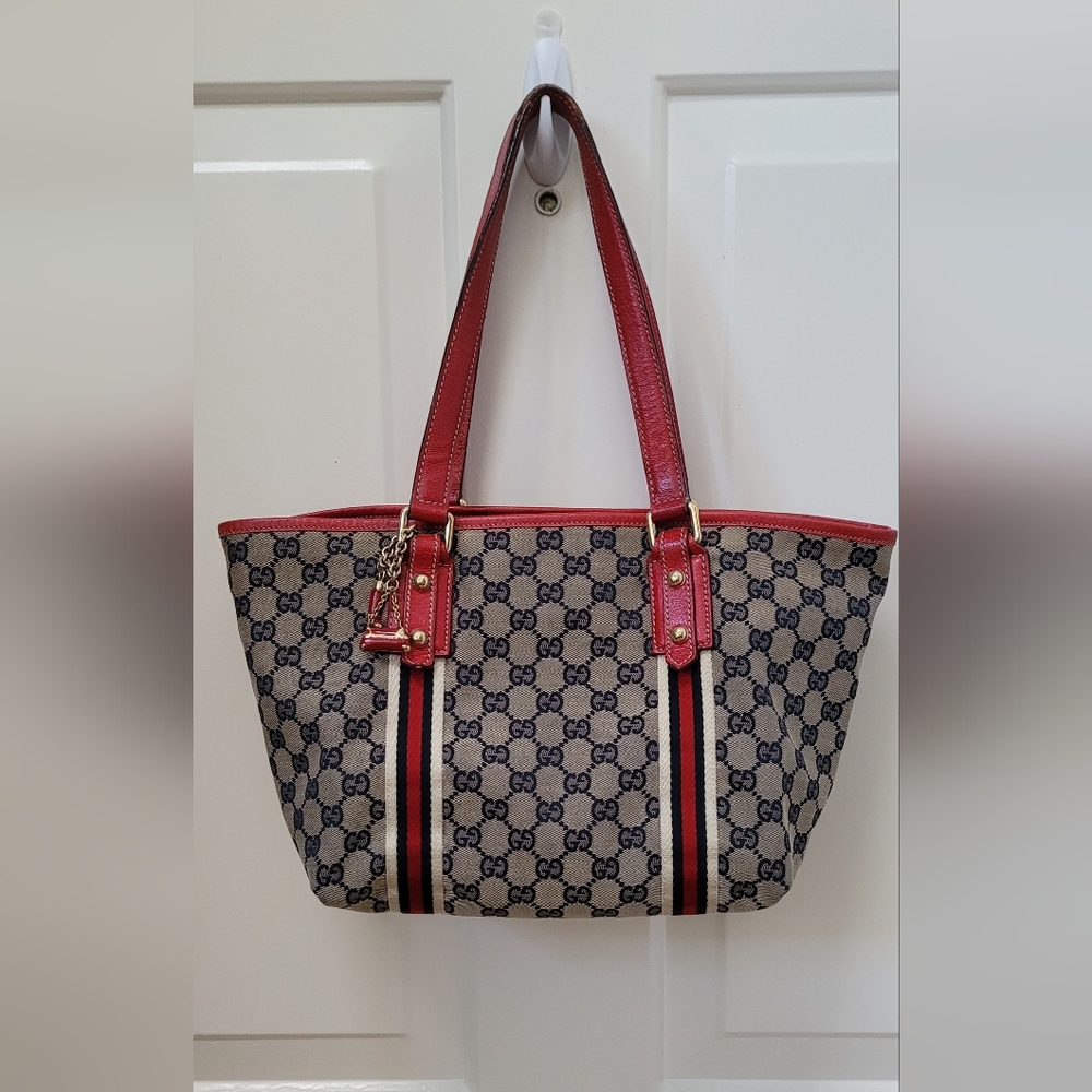 Gucci Shopper Tote Bag with Charms-very good condition